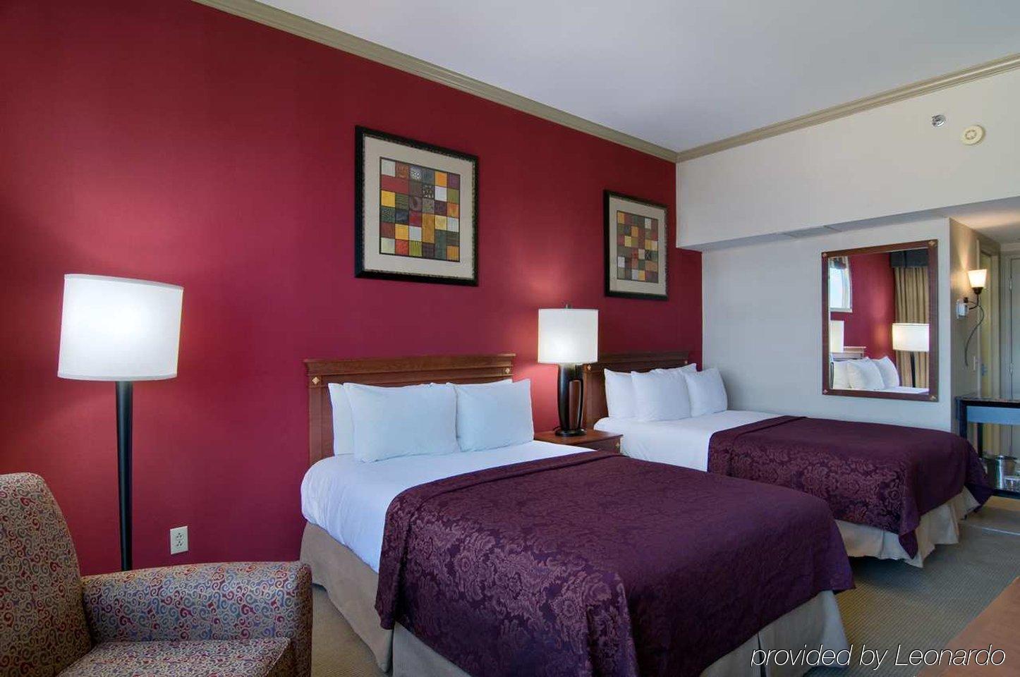 Hilton Charlotte University Place Kamer foto